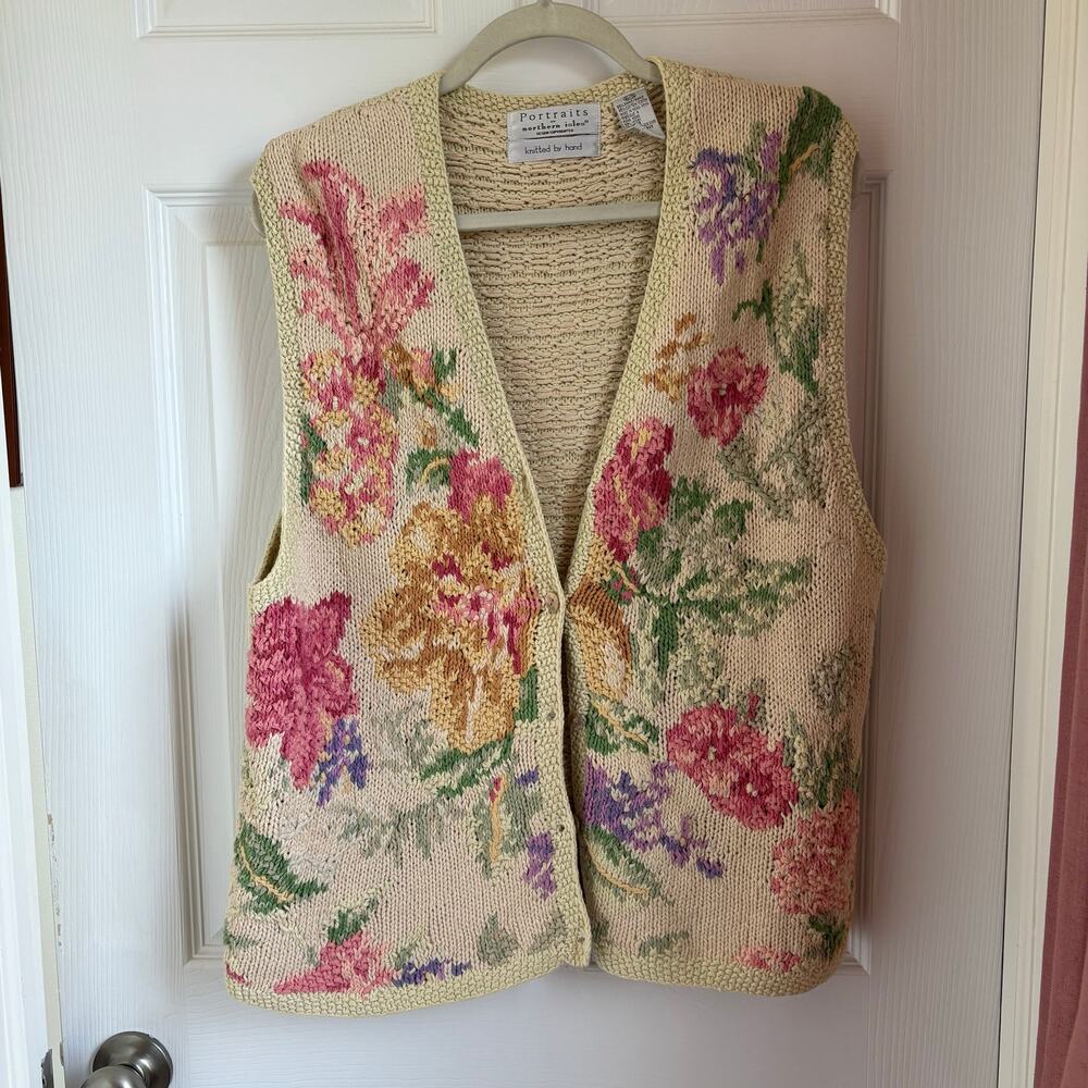 Vintage Floral sweater vest Hand Knit Northern Isles XL